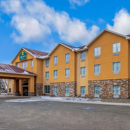 La Quinta Inn & Suites Casino And Bar By Wyndham Glendive Exterior foto
